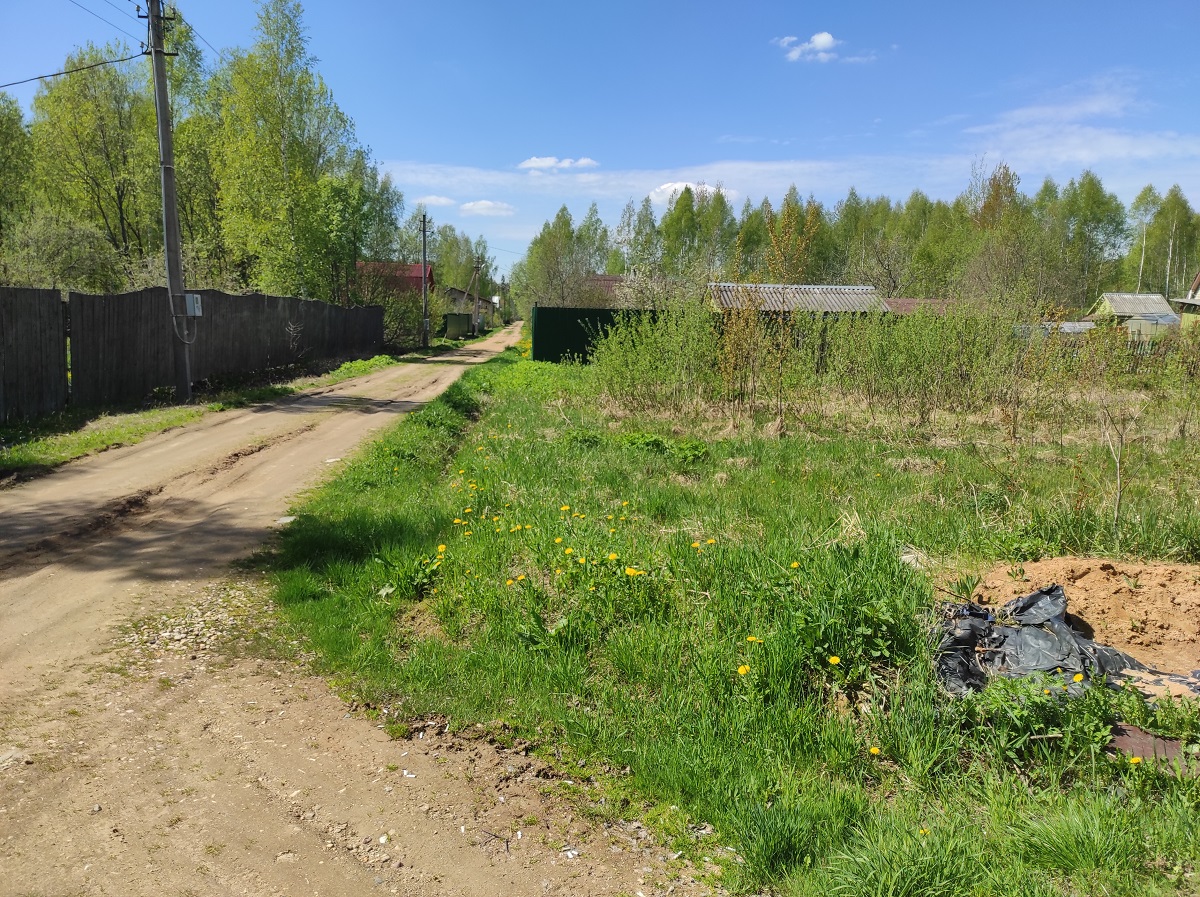 Купить дачный дом по Новорижскому шоссе в СНТ Ильинское вблизи села Ильинское Московской области.
